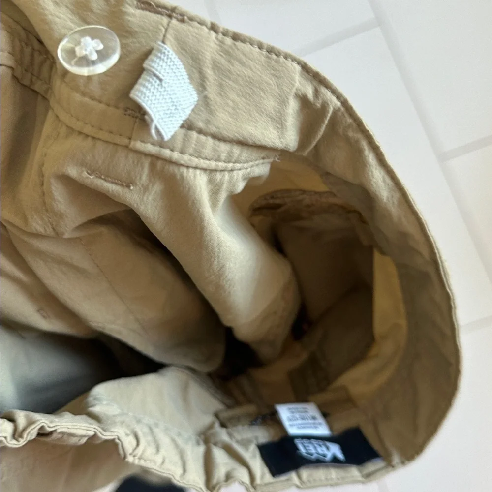 REI Co-op  Sahara Convertible Pants - Kids Khaki Cargo Pants zip shorts 10/12